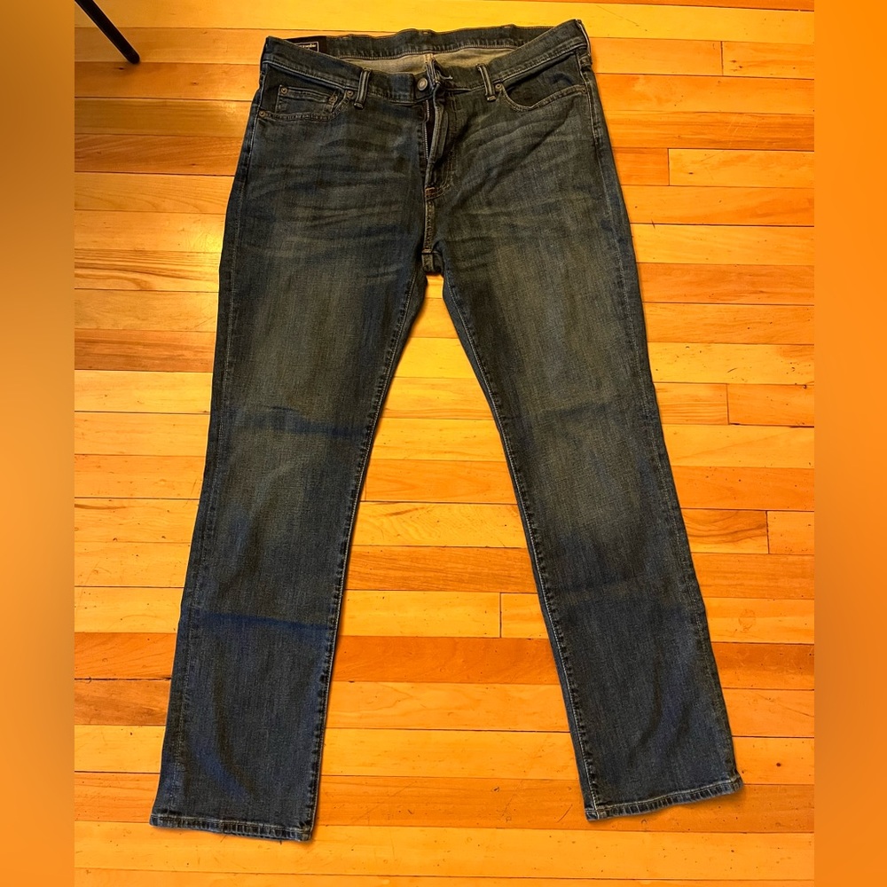 Abercrombie + Fitch Kennan Straight Jeans 36x32